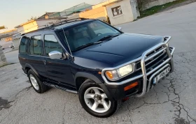     Nissan Pathfinder 3.3i V6 4x4