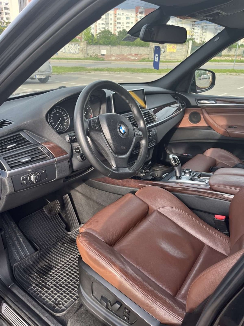 BMW X5, снимка 6 - Автомобили и джипове - 45710199