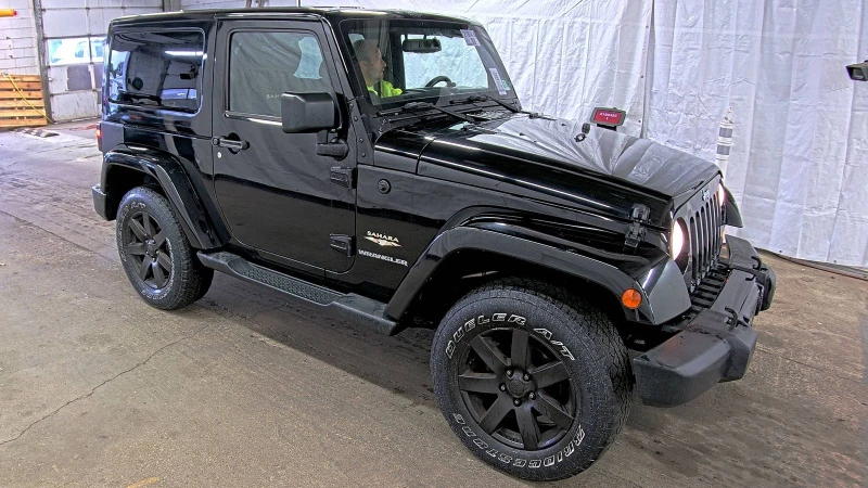 Jeep Wrangler Sahara, снимка 4 - Автомобили и джипове - 47778144