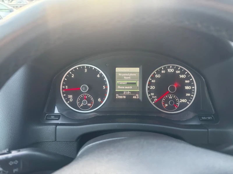 VW Tiguan 4x4, снимка 5 - Автомобили и джипове - 52645578