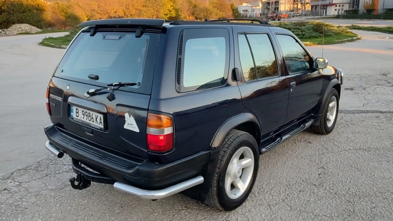 Nissan Pathfinder 3.3i V6 4x4, снимка 4 - Автомобили и джипове - 52522391