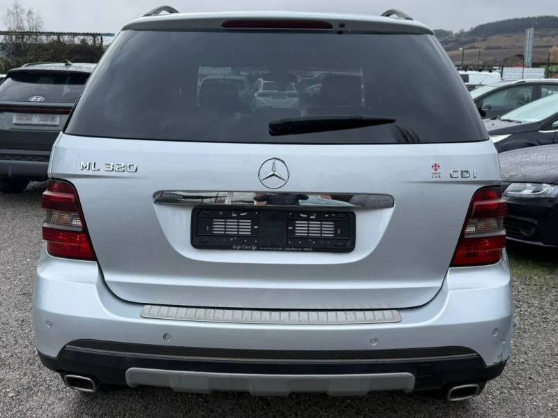 Mercedes-Benz ML 320 4 Matic* 227x.km* ТОП* , снимка 6 - Автомобили и джипове - 52562738