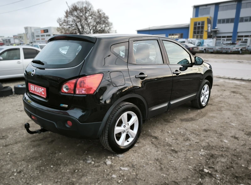 Nissan Qashqai 2.0i AUTOMATIC , снимка 4 - Автомобили и джипове - 52888429