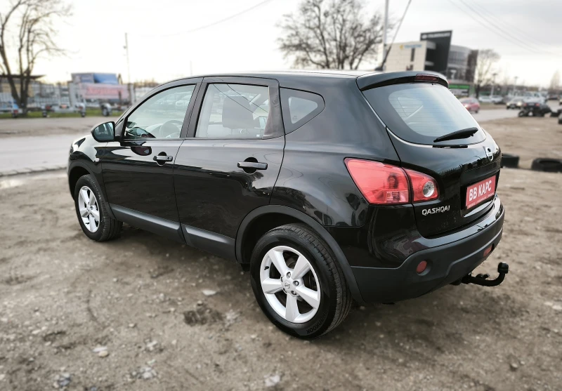 Nissan Qashqai 2.0i AUTOMATIC , снимка 6 - Автомобили и джипове - 52888429