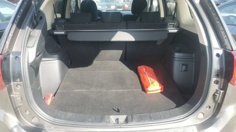 Mitsubishi Outlander 2.2 did, снимка 15 - Автомобили и джипове - 52926249