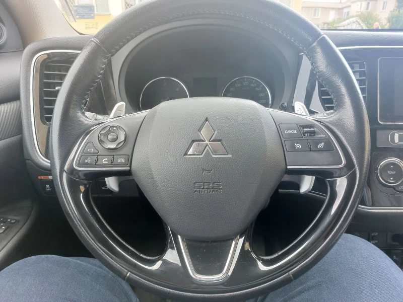 Mitsubishi Outlander 2.2 did, снимка 10 - Автомобили и джипове - 52926249