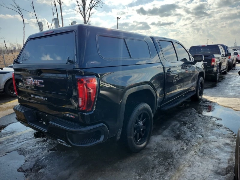 Gmc Sierra * AT4 CREW CAB SHORT BED * CARFAX * БЕЗ ПЪРВОНАЧАЛ, снимка 3 - Автомобили и джипове - 53096167