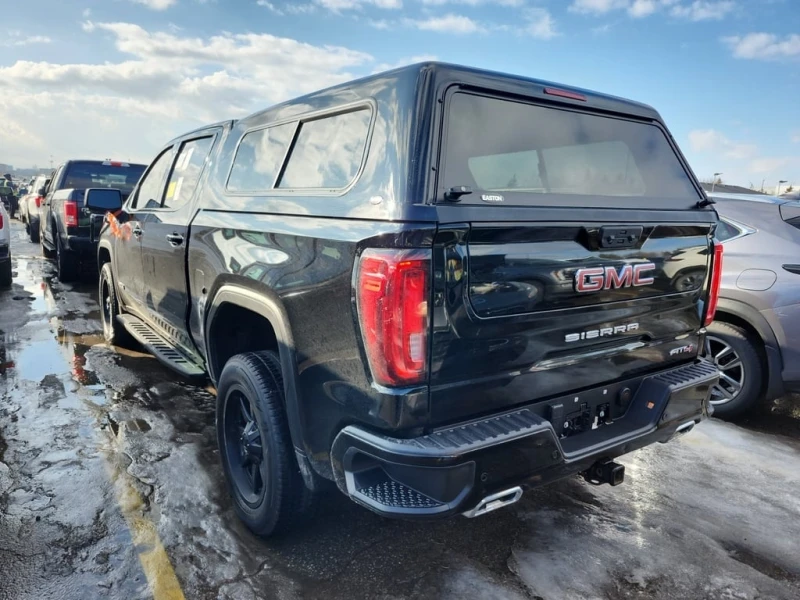 Gmc Sierra * AT4 CREW CAB SHORT BED * CARFAX * БЕЗ ПЪРВОНАЧАЛ, снимка 4 - Автомобили и джипове - 53096167