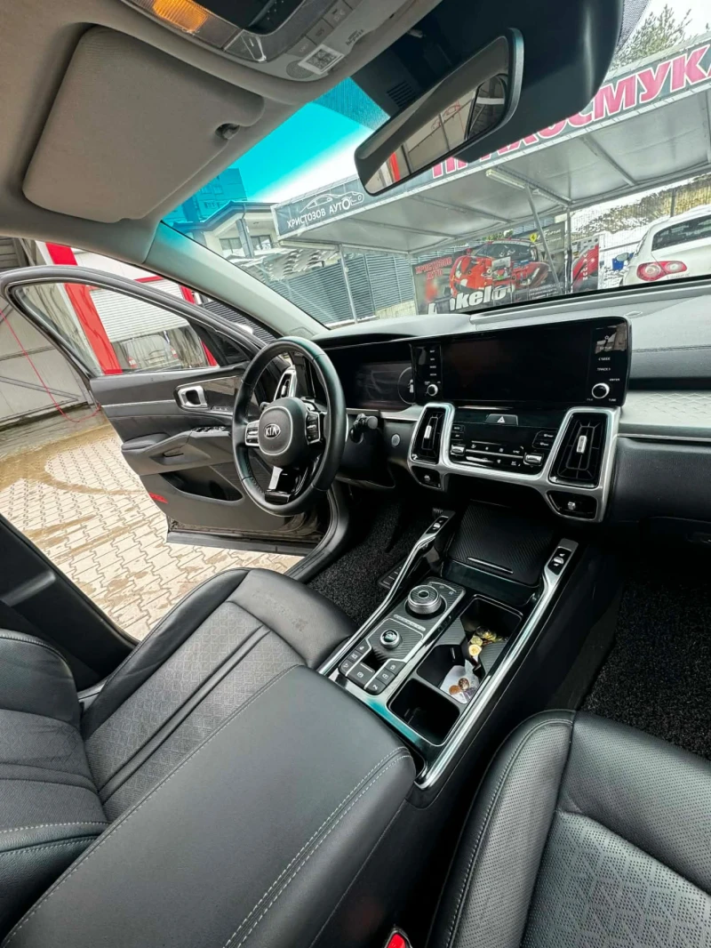 Kia Sorento, снимка 5 - Автомобили и джипове - 53375042