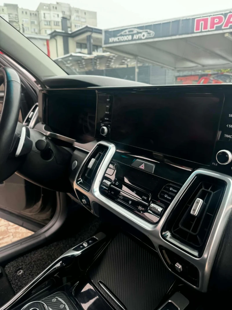Kia Sorento, снимка 9 - Автомобили и джипове - 53375042