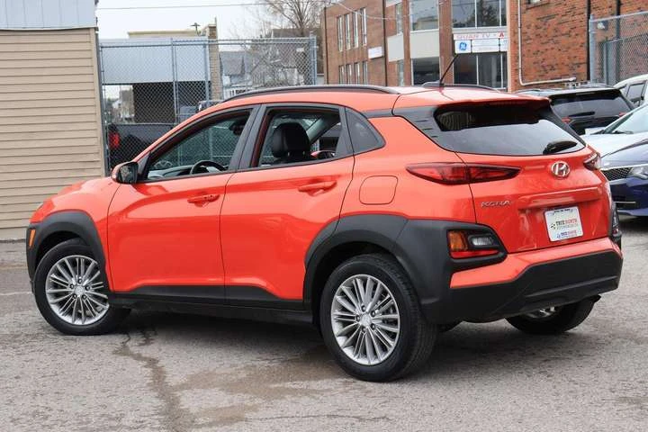 Hyundai Kona Luxury | AWD | Leather | Roof | CarPlay | BSM | LA, снимка 4 - Автомобили и джипове - 54473697