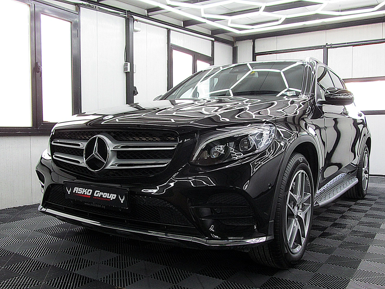 Mercedes-Benz GLC 250 AMG/KeylessGo/4-Matic/KAMERA/СОБСТВЕН ЛИЗИНГ, снимка 1