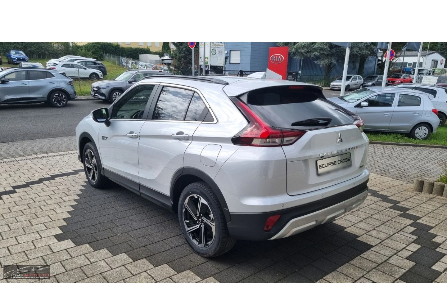 Mitsubishi Eclipse Cross 2.4PHEV/188HP/PLUS/4X4/CAM/NAVI/LED/ACC/524v - изображение 4