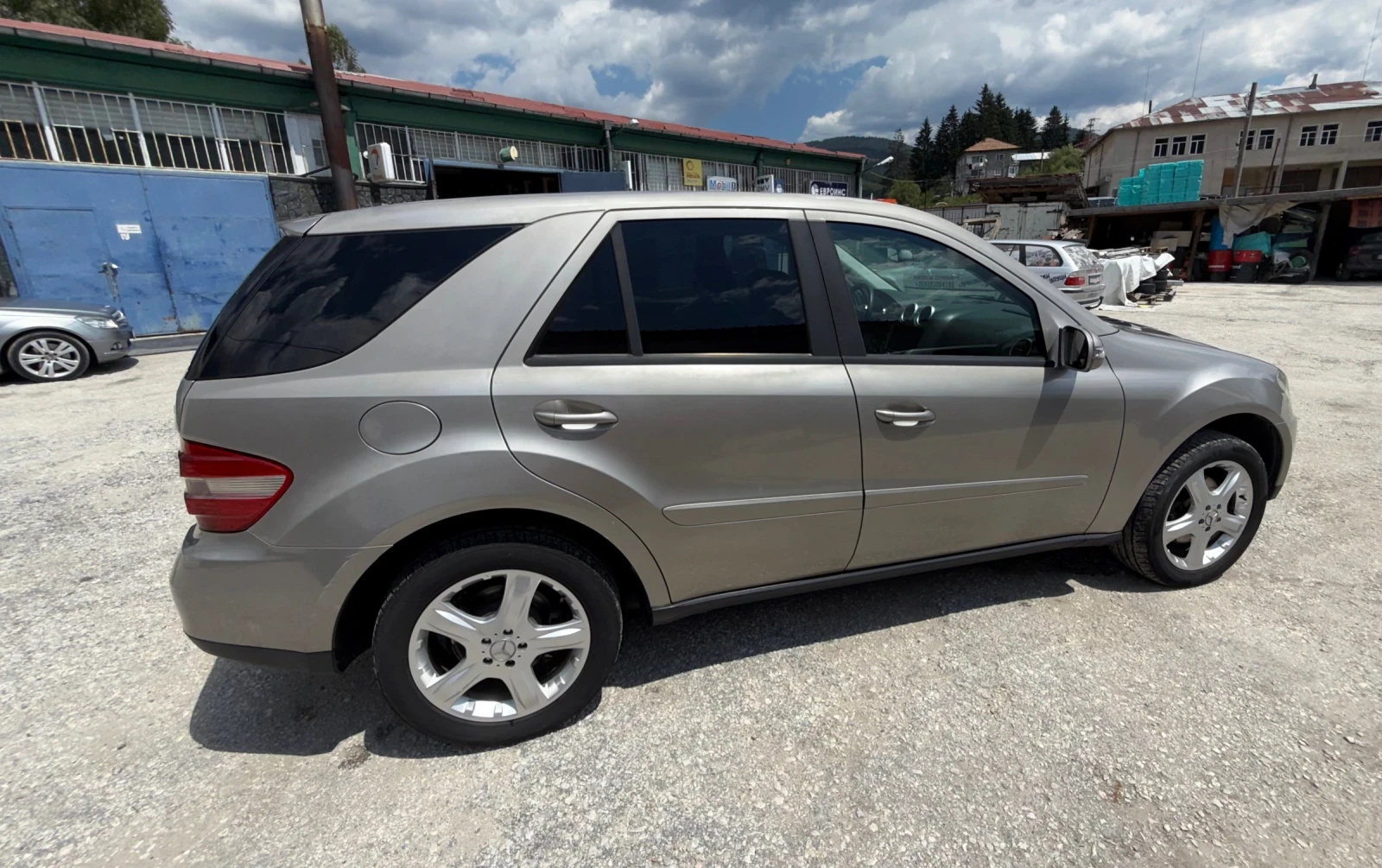 Mercedes-Benz ML 320 CDI * 4 MATIC * OFF ROAD PAKET - изображение 7