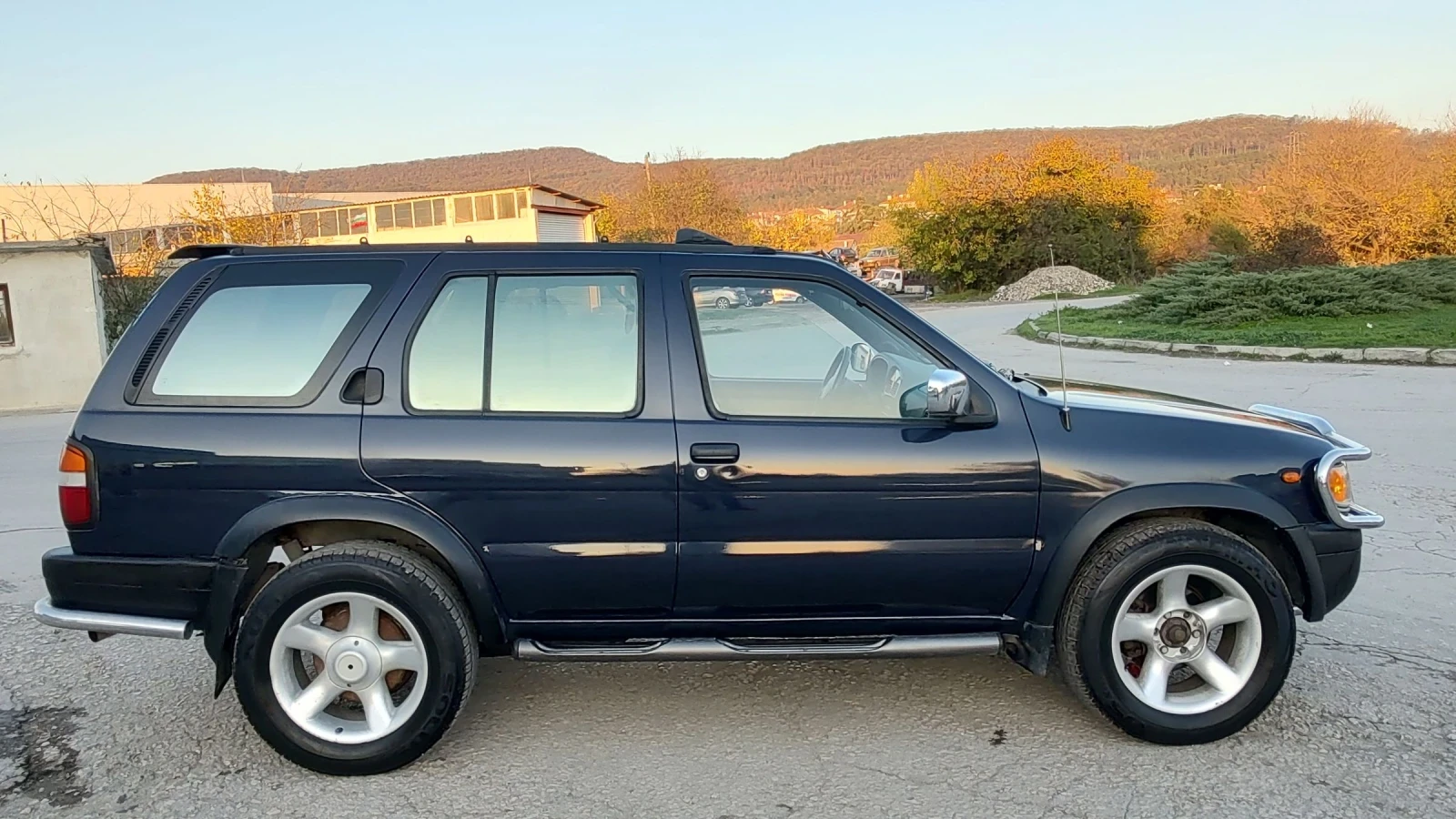 Nissan Pathfinder 3.3i V6 4x4 | Mobile.bg   6