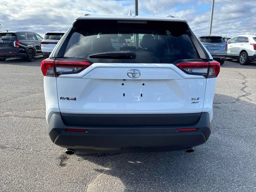 Toyota Rav4 2020 XLE AWD *   *  | Mobile.bg   5