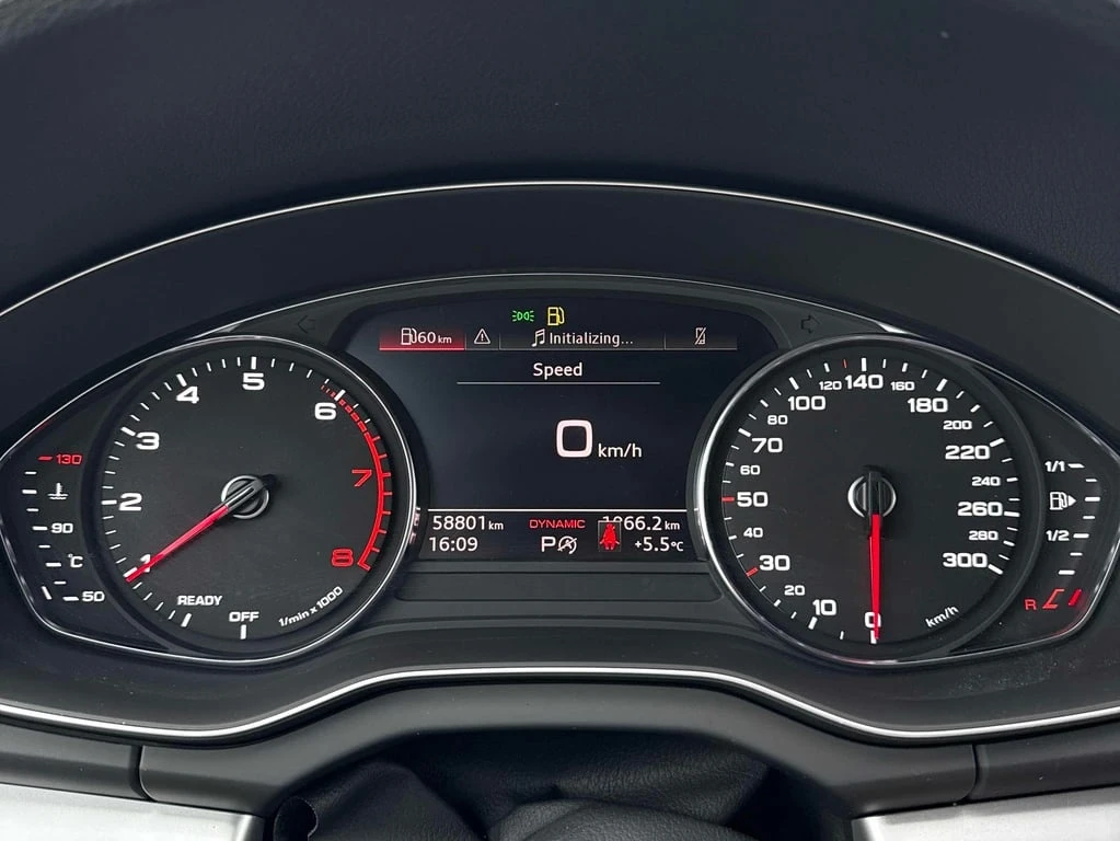 Audi Q5 2023 Komfort * CARFAX * БЕЗ ПЪРВОНАЧАЛНА ВНОСКА - изображение 8