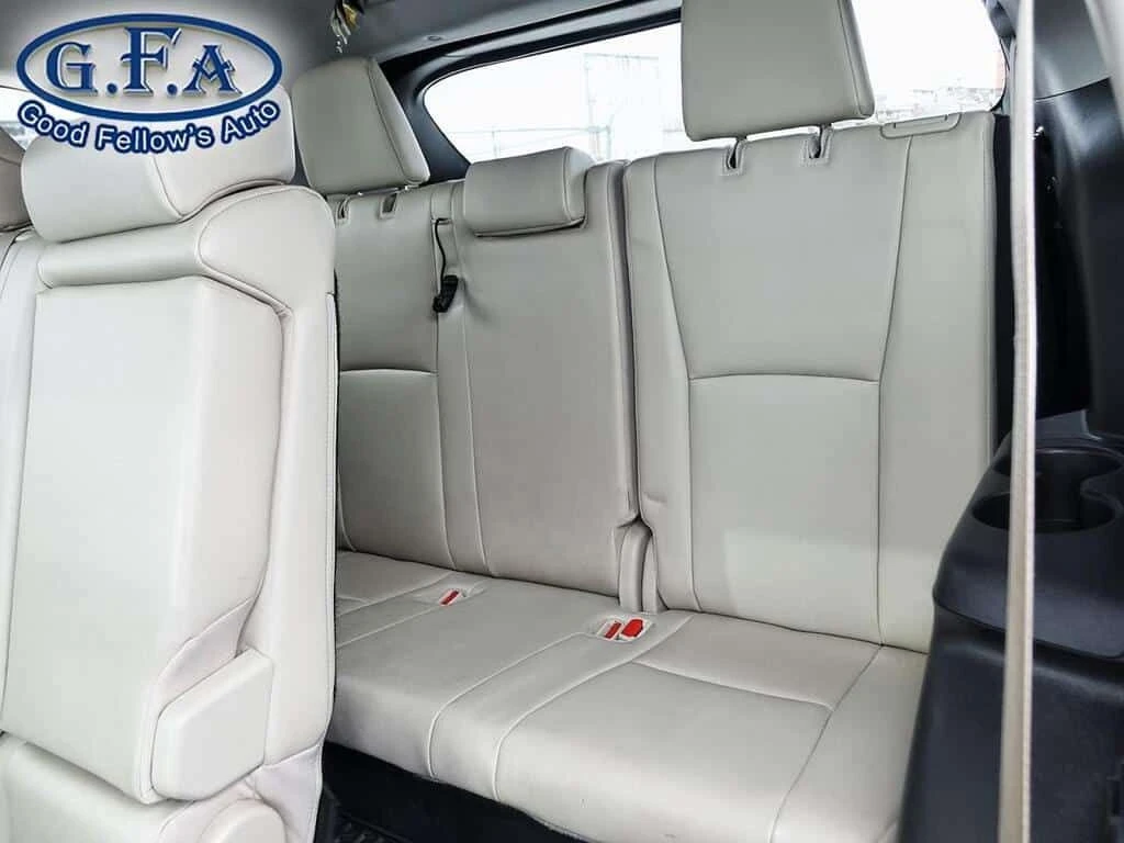 Toyota Highlander * XLE MODEL, AWD, 8 PASSENGER, LEATHER SEATS, SUNR, снимка 16 - Автомобили и джипове - 53903633