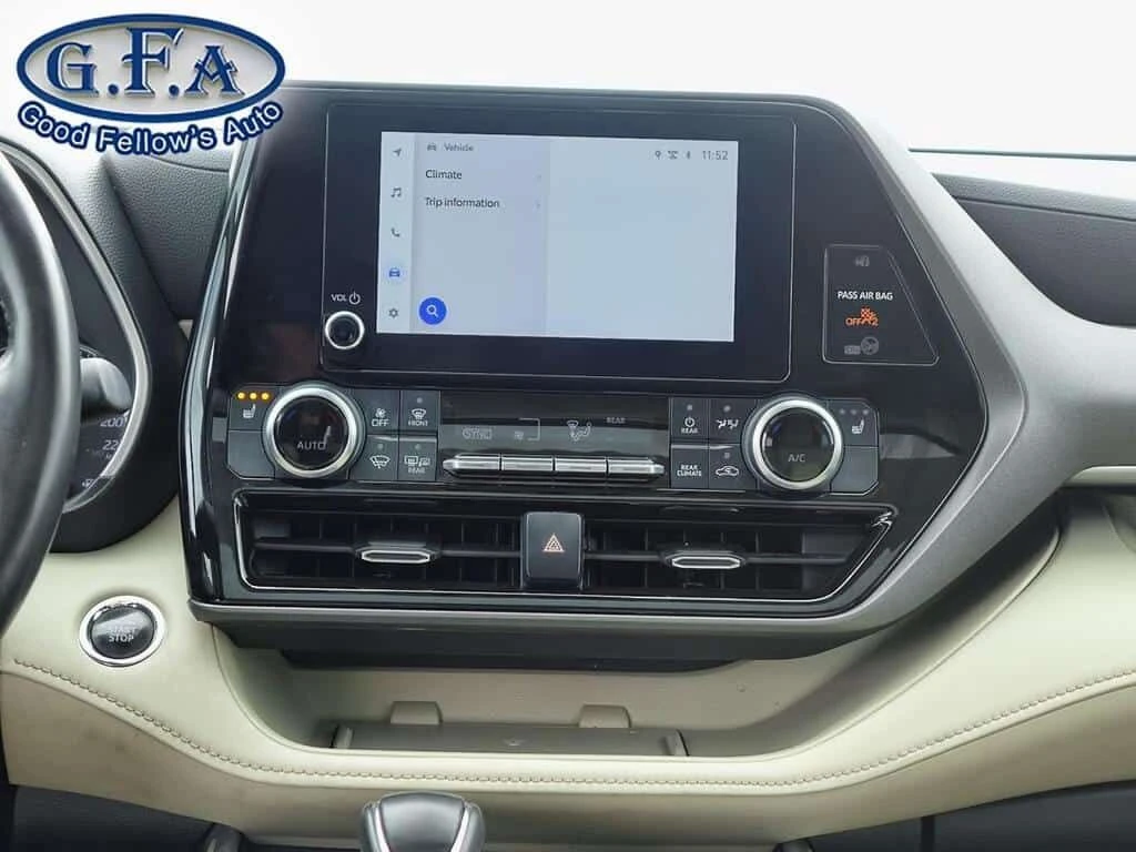 Toyota Highlander * XLE MODEL, AWD, 8 PASSENGER, LEATHER SEATS, SUNR, снимка 11 - Автомобили и джипове - 53903633