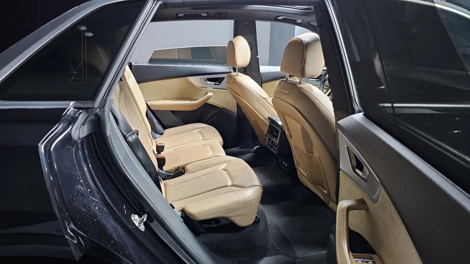 Audi Q8 2021* MATRIX* HEAD-UP* ОБДУХ* КРАЙНА ЦЕНА, снимка 15 - Автомобили и джипове - 54378534