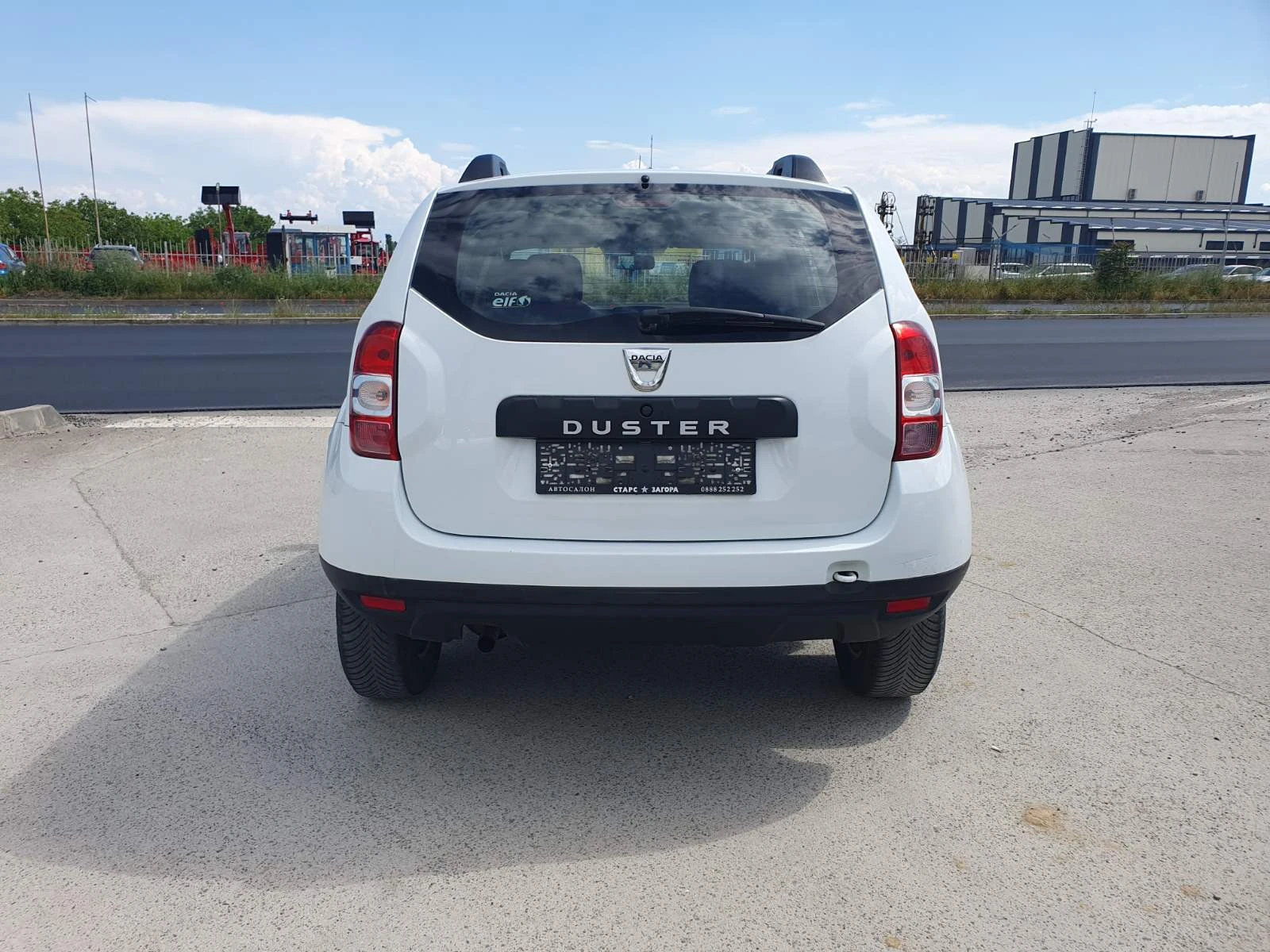 Dacia Duster 1, 6i Италия, снимка 3 - Автомобили и джипове - 54607534