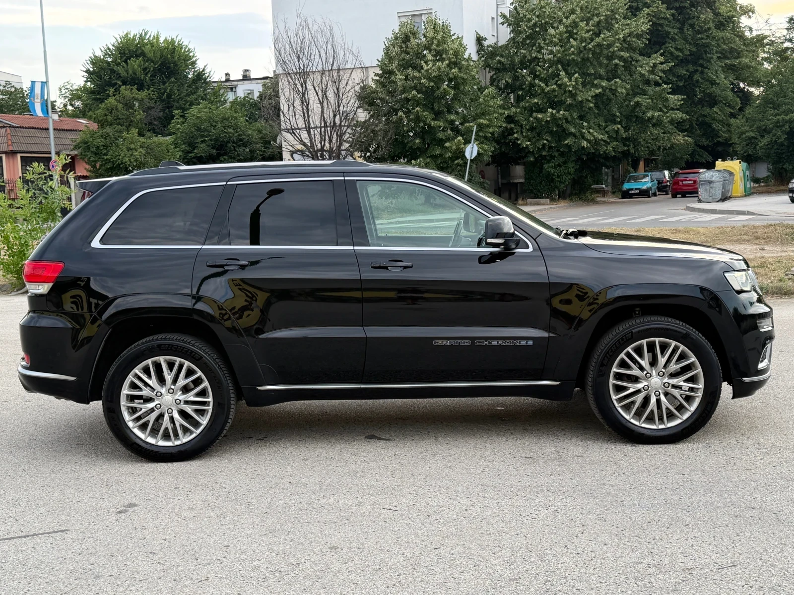 Jeep Grand cherokee SUMMIT= Panorama= Podgriavane= Obduhvane= Full, снимка 3 - Автомобили и джипове - 55116199