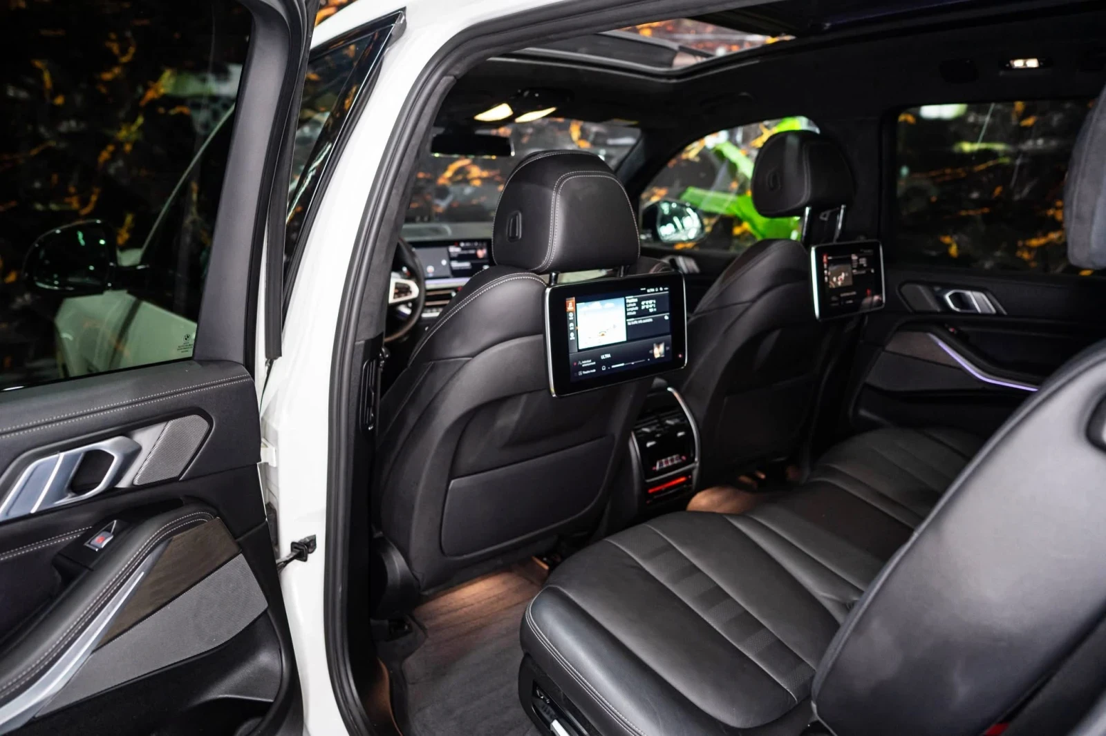 BMW X7 M50D XDRIVE M PACK LED ПАНО H&K 3XTV ЛИЗИНГ 100%, снимка 15 - Автомобили и джипове - 54958438