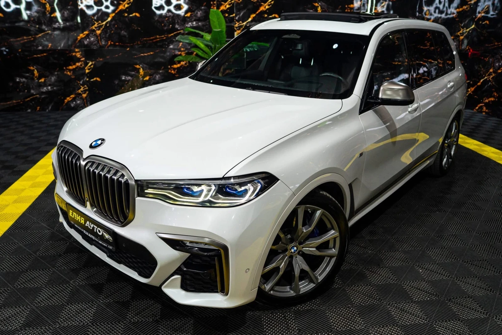 BMW X7 M50D XDRIVE M PACK LED ПАНО H&K 3XTV ЛИЗИНГ 100%, снимка 5 - Автомобили и джипове - 54958438