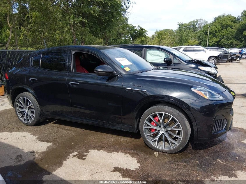 Maserati Grecale 2.0l Modena, снимка 13 - Автомобили и джипове - 55126972
