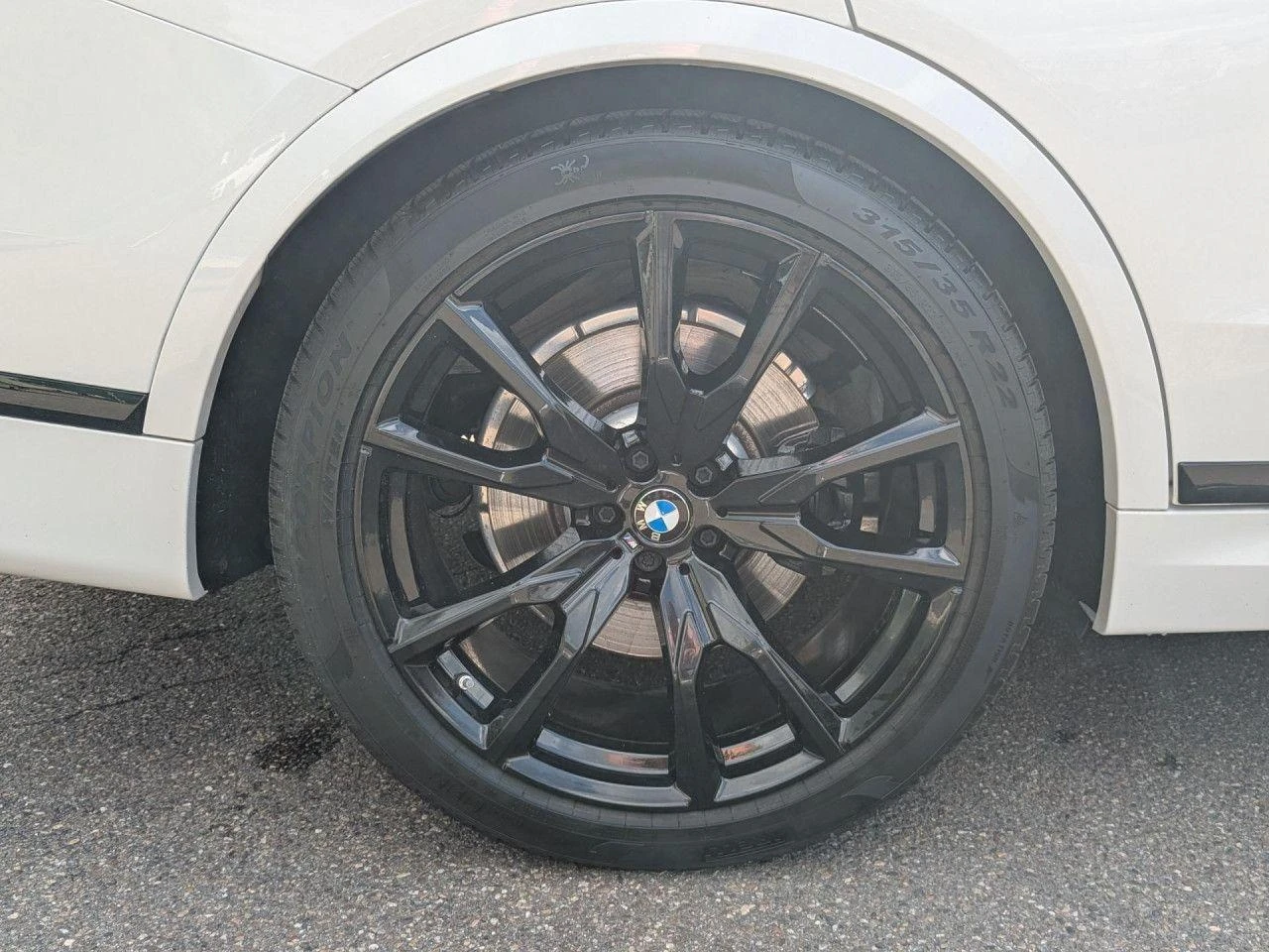 BMW X7 40d/M SPORT PRO/6 SEATS/HUD/ H&K/ SKY LOUNGE / 360, снимка 9 - Автомобили и джипове - 55394825