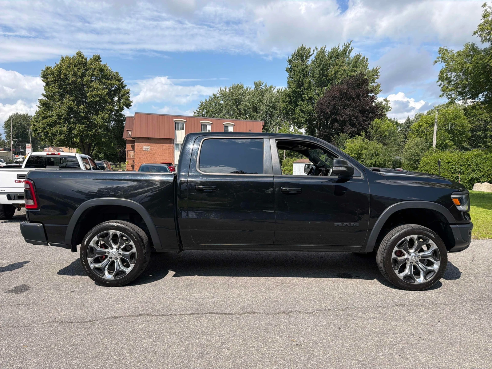Dodge RAM 1500 * Rebel * CARFAX * БЕЗ ПЪРВОНАЧАЛНА ВНОСКА, снимка 3 - Автомобили и джипове - 55876007