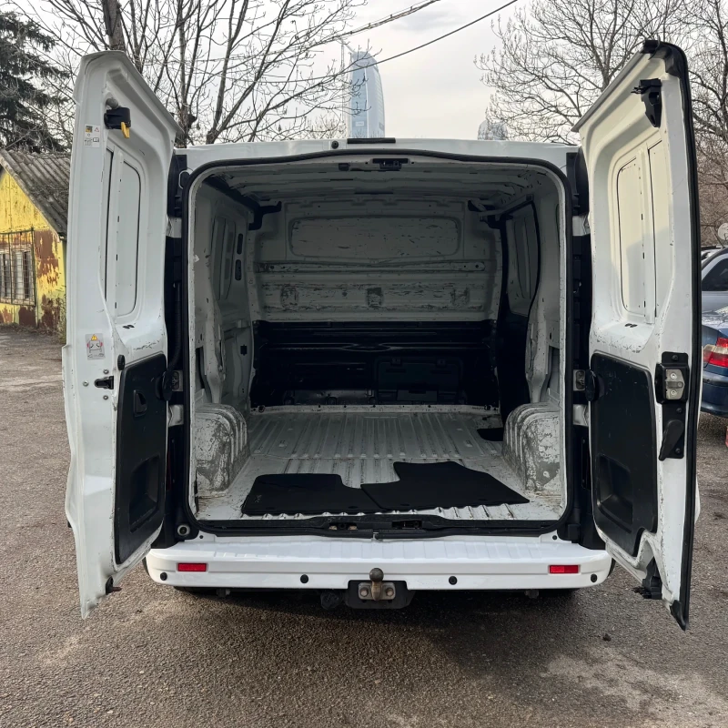 Renault Trafic 140кс.! Клима! Топ Състояние! 6скорости, снимка 9 - Бусове и автобуси - 53263683