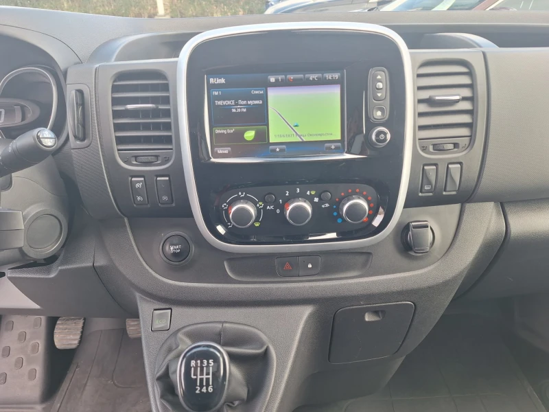 Renault Trafic 2.0dCi L1H1/ 145к.с., снимка 10 - Бусове и автобуси - 53498351