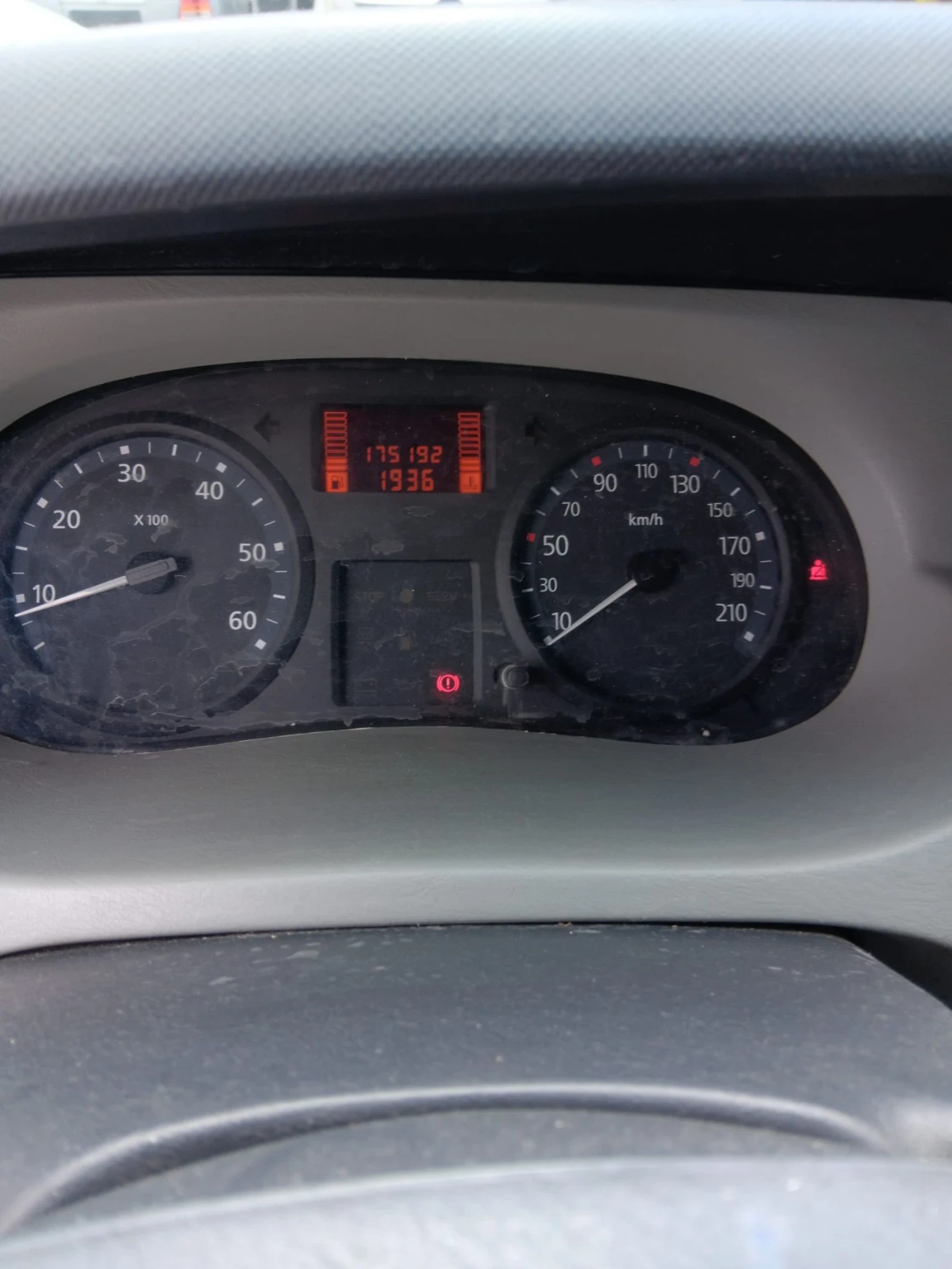 Renault Trafic Рено трафик 2 - изображение 6