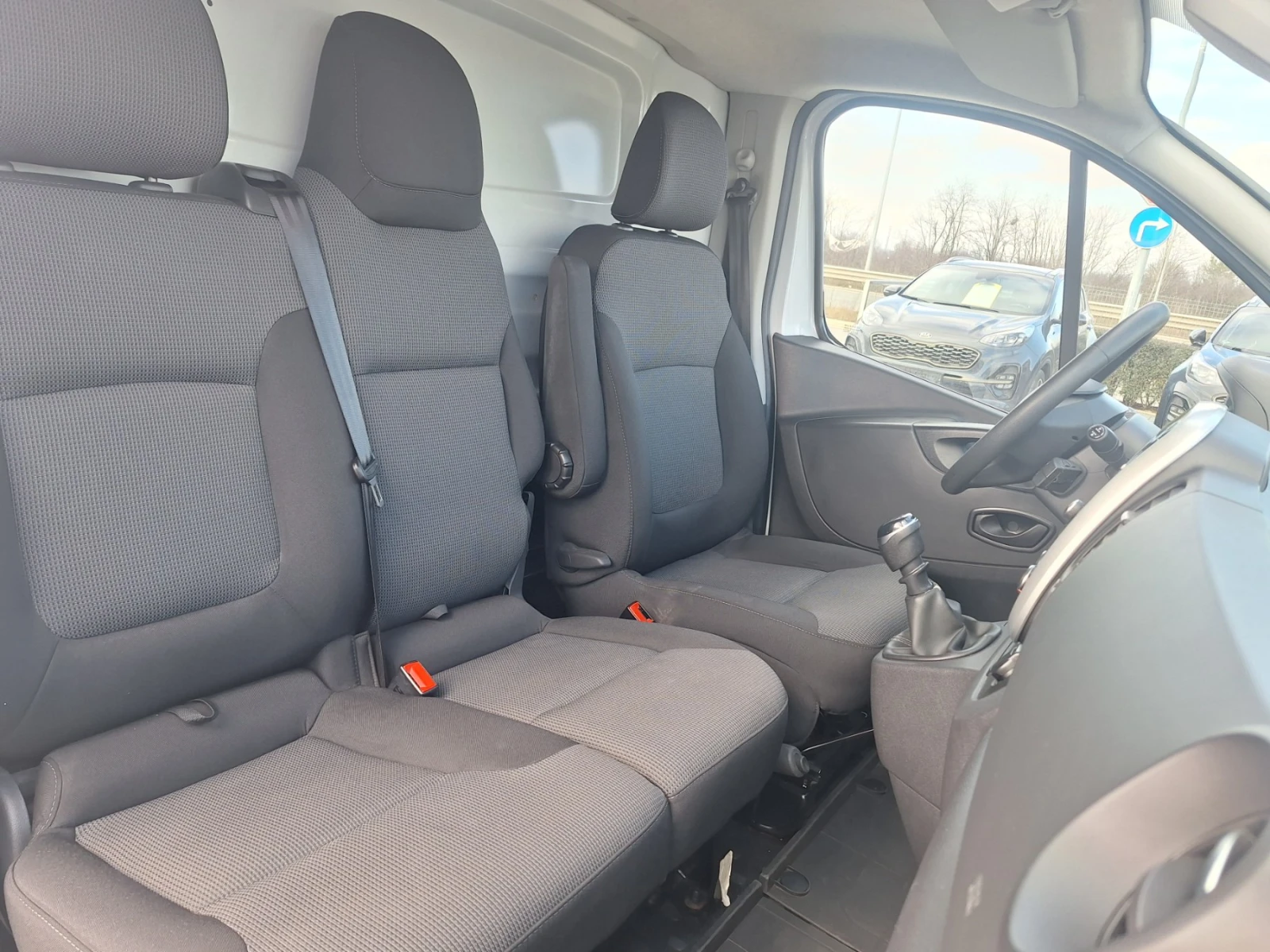 Renault Trafic 2.0dCi L1H1/ 145�.�. | Mobile.bg � ����������� 13