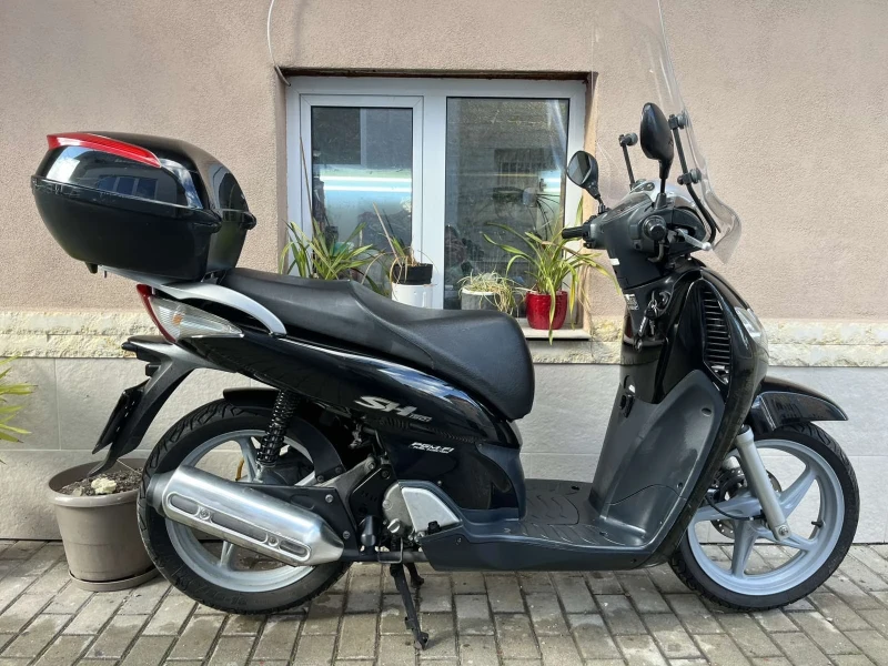 Honda Sh, снимка 2 - Мотоциклети и мототехника - 52539646