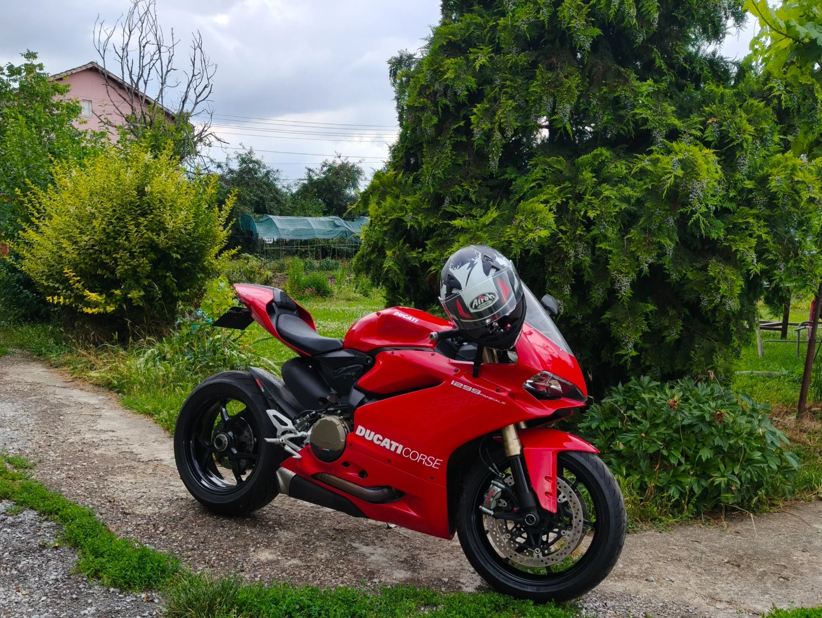 Ducati Panigale + Гаранция, снимка 4 - Мотоциклети и мототехника - 55961221