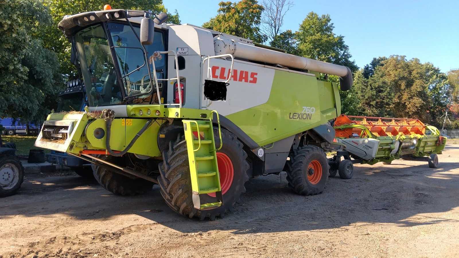 Комбайн Claas Лексион 760, снимка 2 - Селскостопанска техника - 55968110