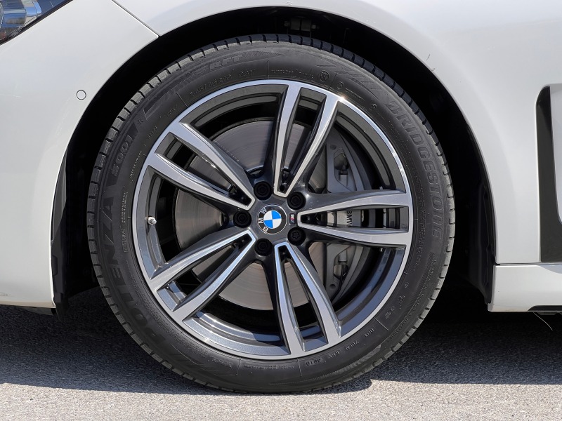 BMW 740 d xDrive, снимка 14 - Автомобили и джипове - 43397439