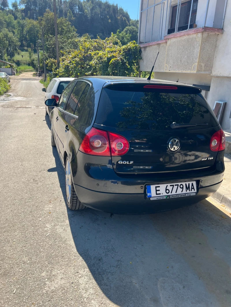 VW Golf 5, снимка 7 - Автомобили и джипове - 47493060