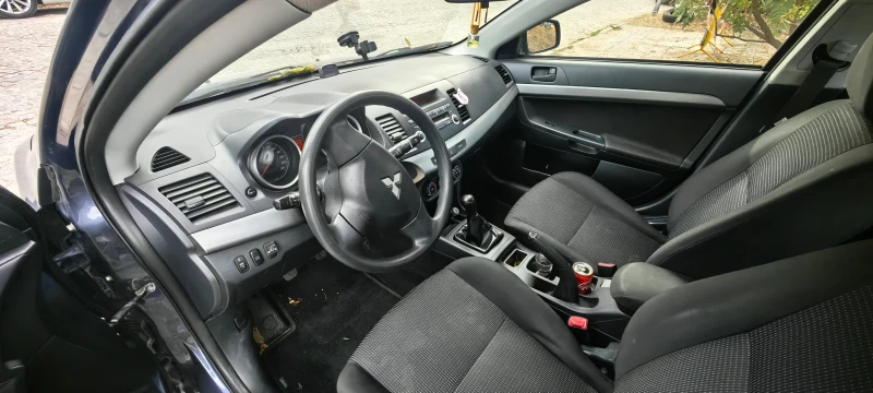 Mitsubishi Lancer, снимка 6 - Автомобили и джипове - 47551476