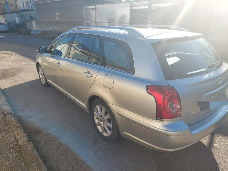 Toyota Avensis Т25, снимка 3 - Автомобили и джипове - 49026773