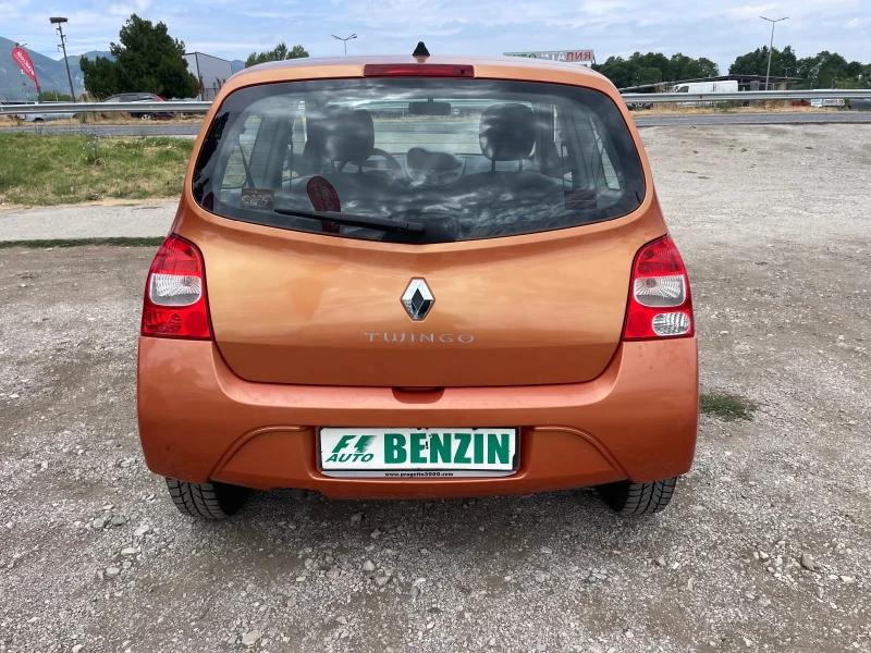 Renault Twingo 1.2i-58-ITALIA, снимка 9 - Автомобили и джипове - 51199372