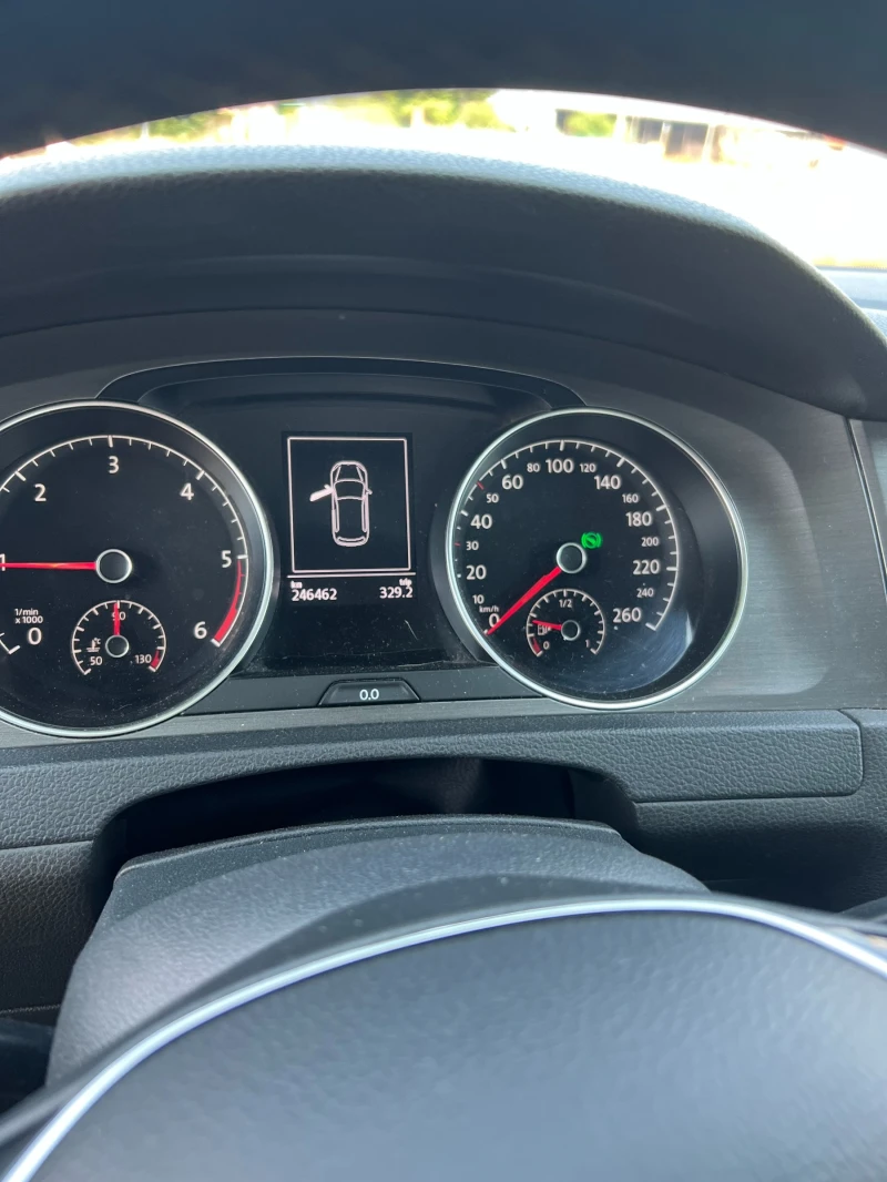 VW Golf, снимка 7 - Автомобили и джипове - 51894646