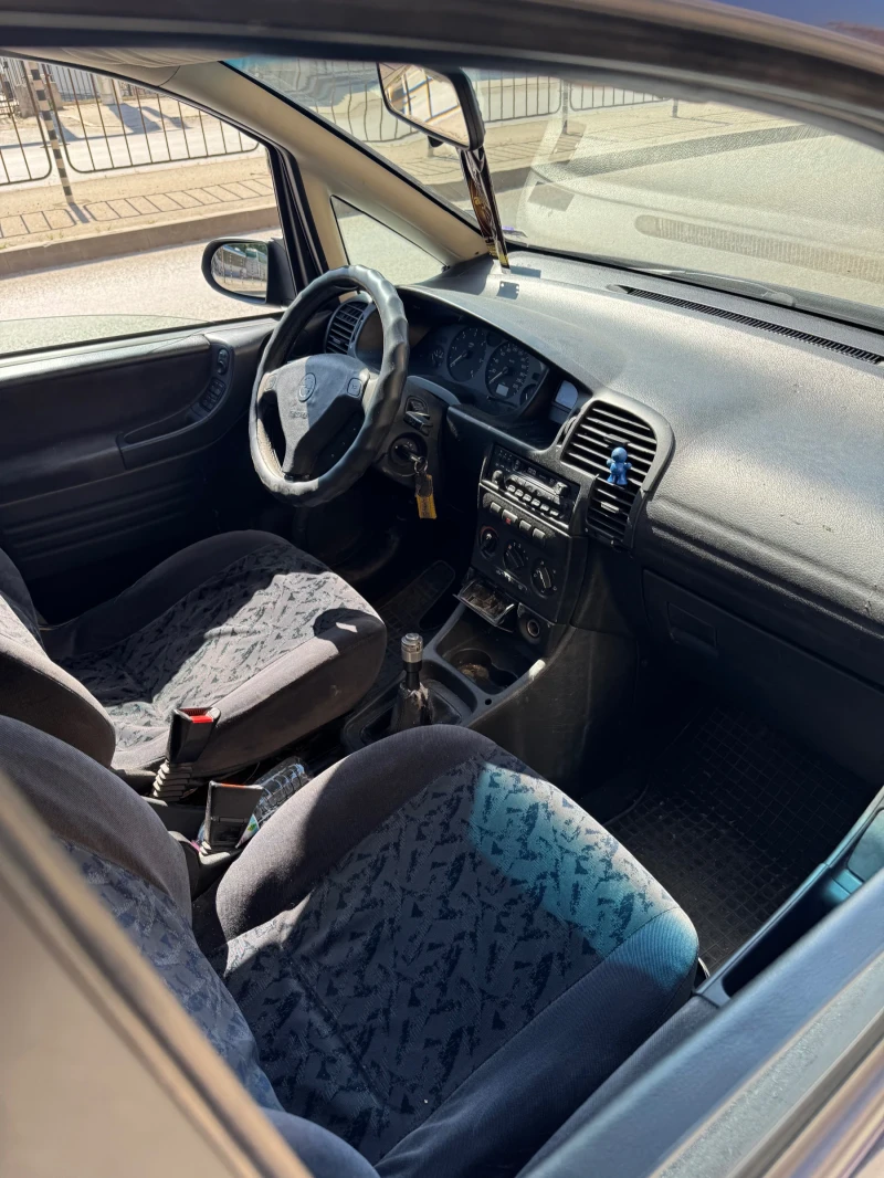 Opel Zafira 2.0 82, снимка 5 - Автомобили и джипове - 52395475