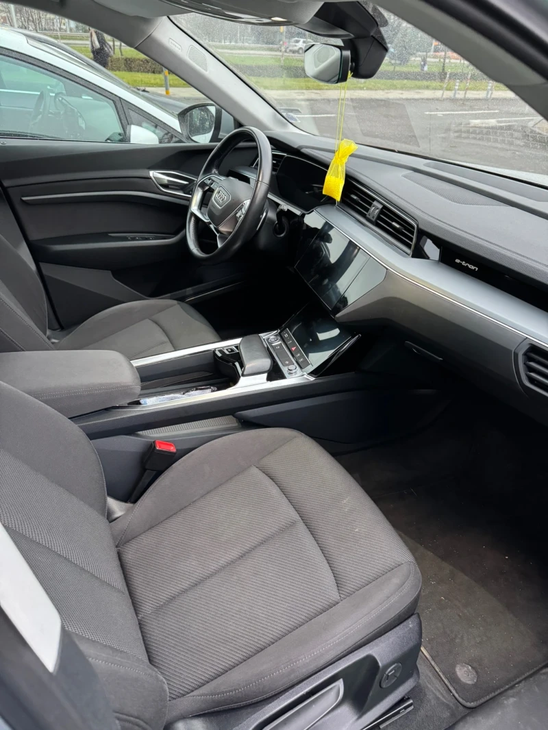 Audi E-Tron 55, снимка 7 - Автомобили и джипове - 52646377