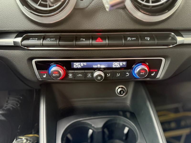 Audi A3 6 МЕСЕЦА ГАРАНЦИЯ/S Line 1.4i 150к.с. Подгрев, снимка 15 - Автомобили и джипове - 53212936