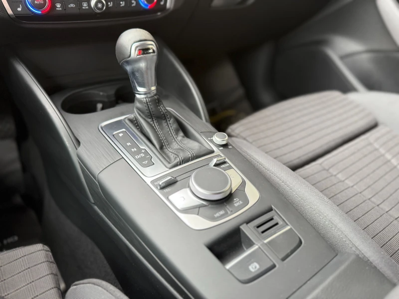 Audi A3 6 МЕСЕЦА ГАРАНЦИЯ/S Line 1.4i 150к.с. Подгрев, снимка 14 - Автомобили и джипове - 53212936