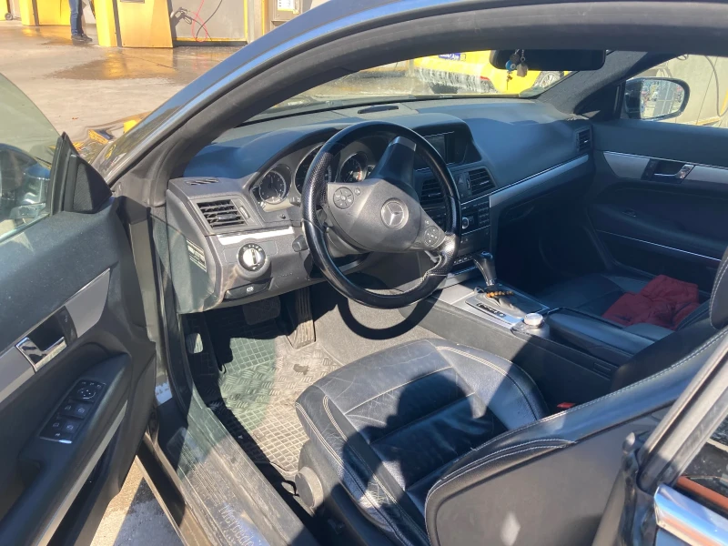 Mercedes-Benz E 350 Coupe, снимка 7 - Автомобили и джипове - 53565333