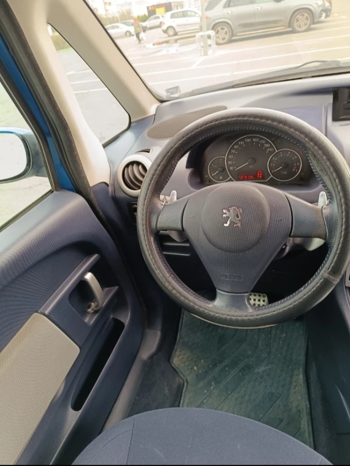 Peugeot 1007 1.6 бензин 109 коня автоматик с катализатор , снимка 7 - Автомобили и джипове - 48089464